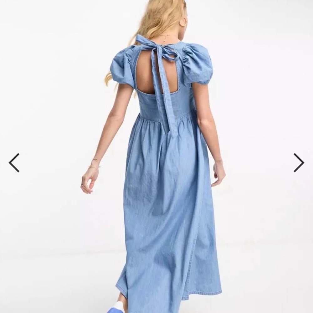ASOS DESIGN Petite soft denim midi dress with puff sleeve in lightwash blue - Picture 2 of 9